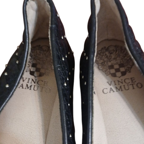 Vince Camuto Black Quilted Studded Flats Loafers Size 8 - Picture 3 of 11